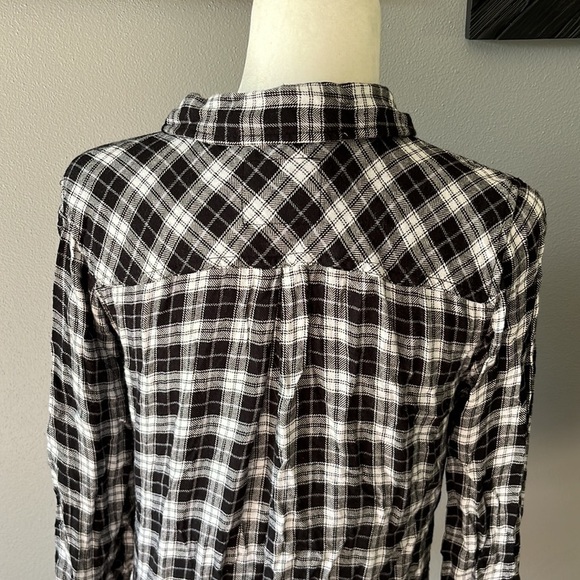 Rails Black and White Flannel Button Down Shirt - Picture 6 of 8